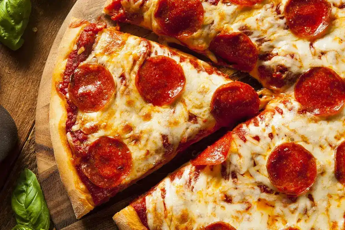 How Many Slices in a 12 and 10 -inch Pizza?