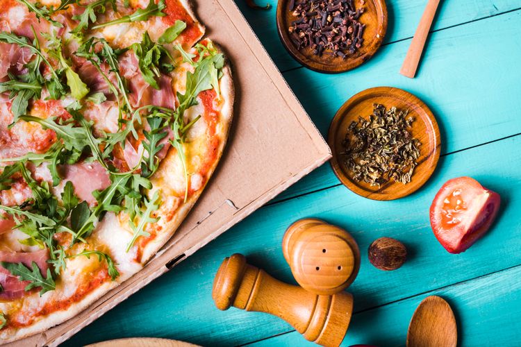 Order Pizza Online To Eat With Comfort: